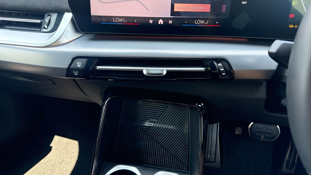 BMW iX2 Ix2 Edrive20 Shadow Edition Green #22