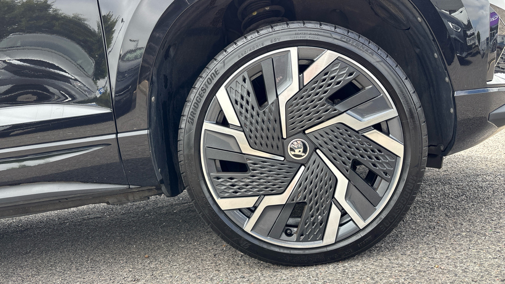 Skoda Karoq 1.5 Tsi Sportline Grey #19