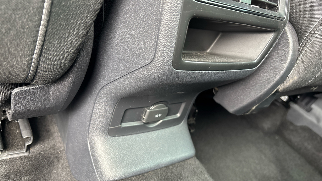 Skoda Karoq 1.5 Tsi Sportline Grey #26