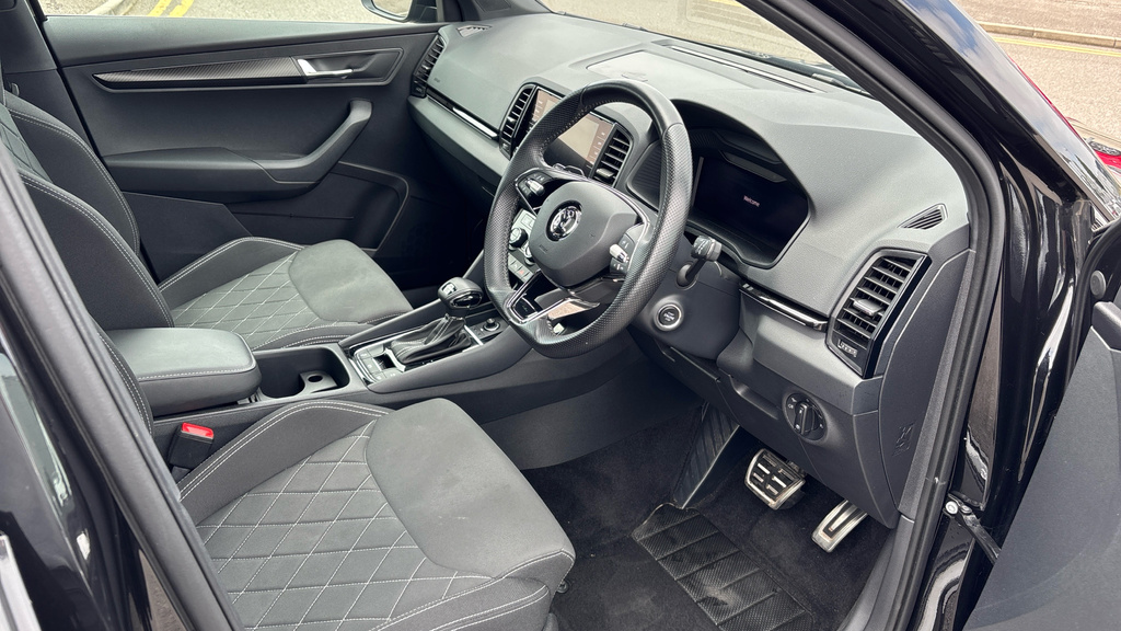 Skoda Karoq 1.5 Tsi Sportline Grey #9