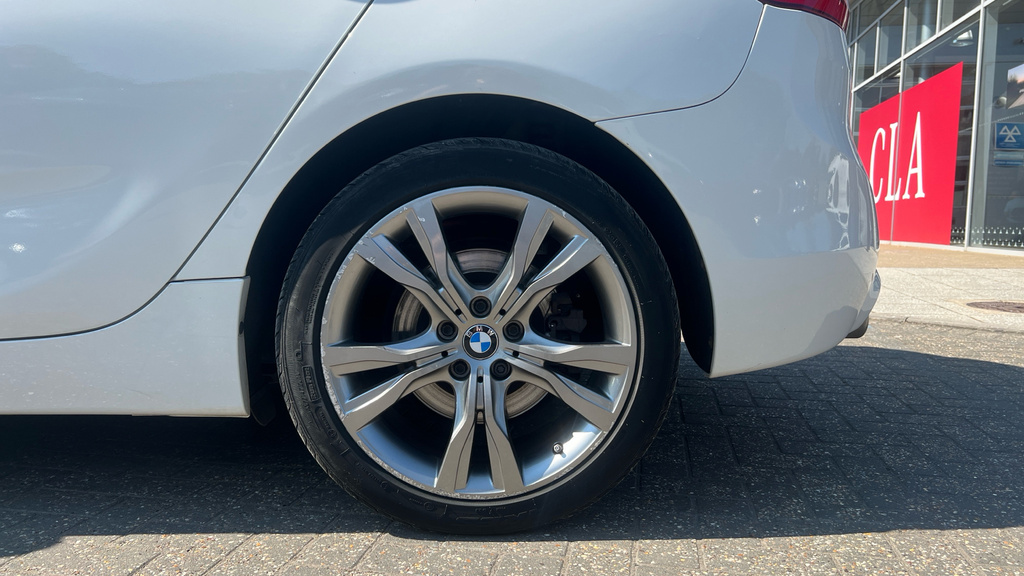 BMW 2 Series Active Tourer 218I M Sport White #18