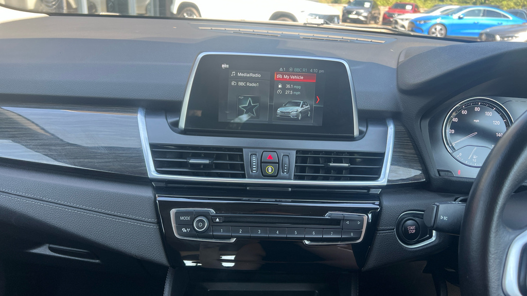 BMW 2 Series Active Tourer 218I M Sport White #12