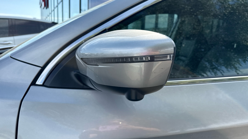 Nissan Qashqai 1.3 Dig-t 160 157 N-connecta Dct Glass Roof White #41