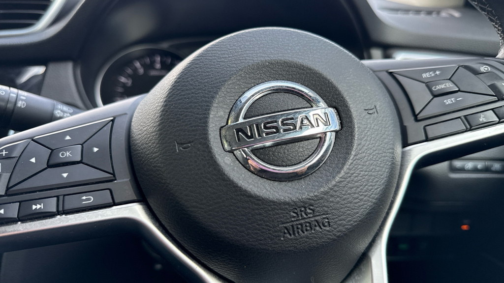 Nissan Qashqai 1.3 Dig-t 160 157 N-connecta Dct Glass Roof White #26