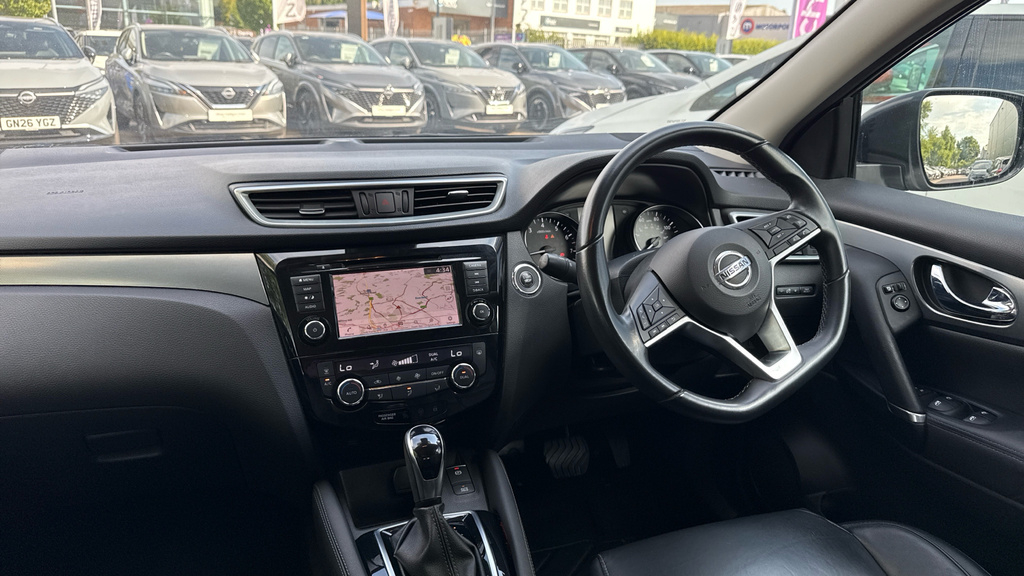 Nissan Qashqai 1.3 Dig-t 160 157 N-connecta Dct Glass Roof White #11