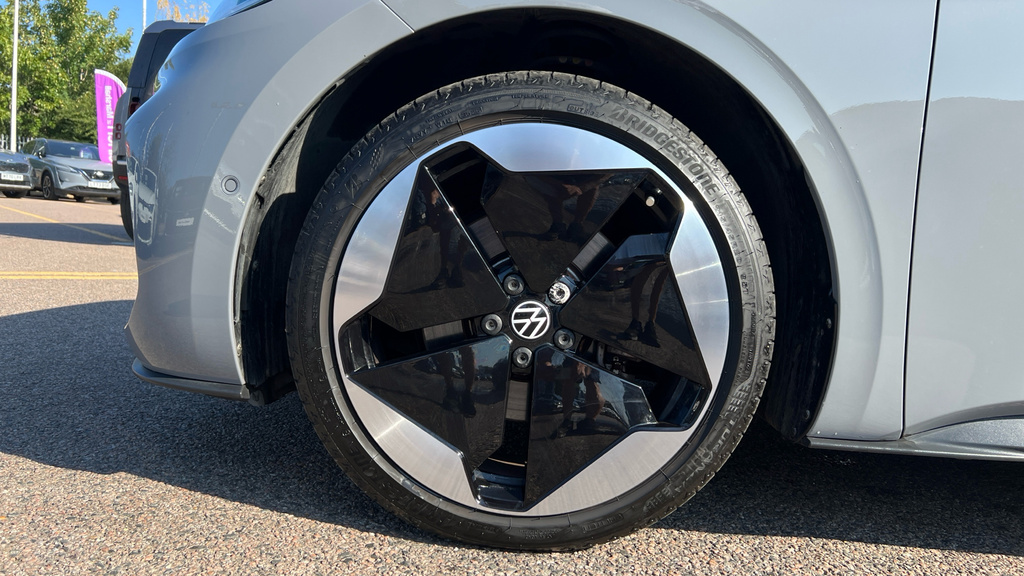 Volkswagen ID.3 Pro 58Kwh Match Silver #22