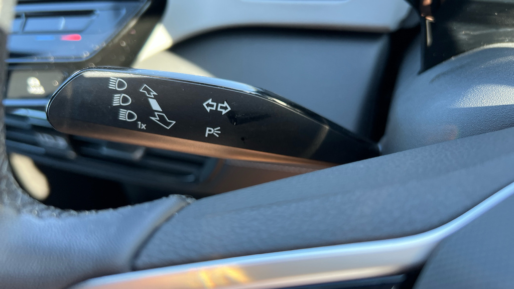Volkswagen ID.3 Pro 58Kwh Match Silver #37