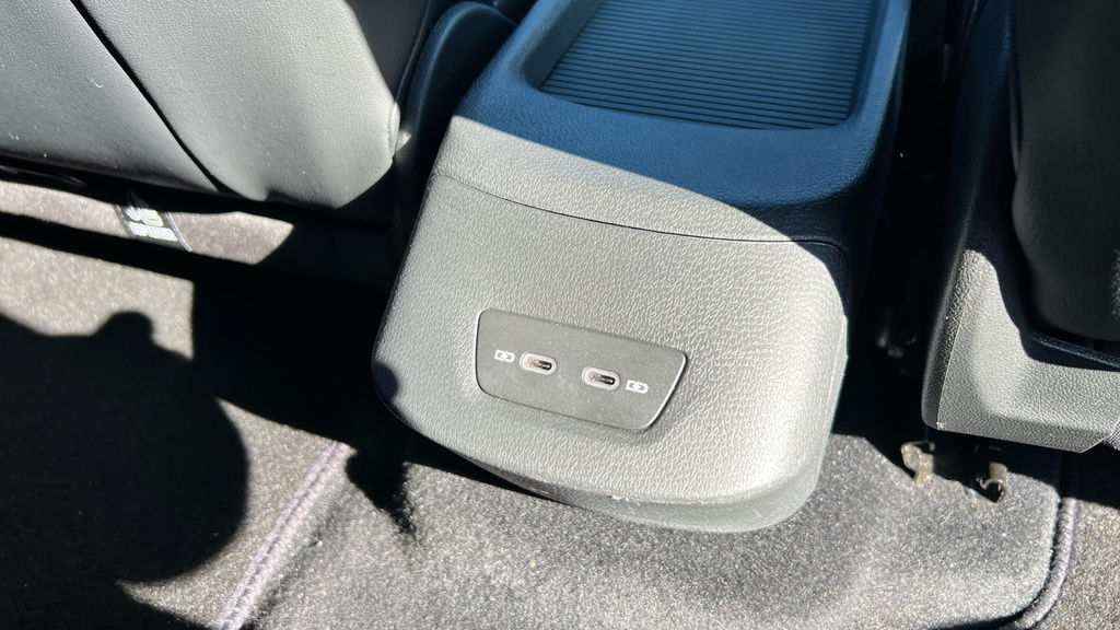 Volkswagen ID.3 Pro 58Kwh Match Silver #38
