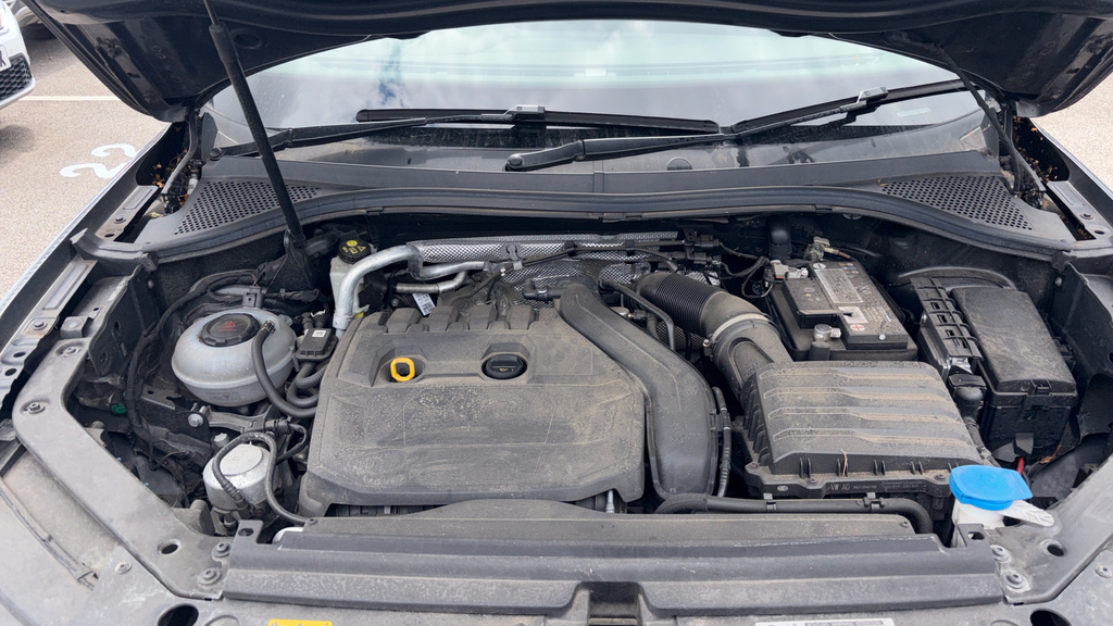 Volkswagen Tiguan R-line Tech Black #16