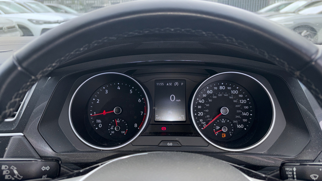 Volkswagen Tiguan R-line Tech Black #13