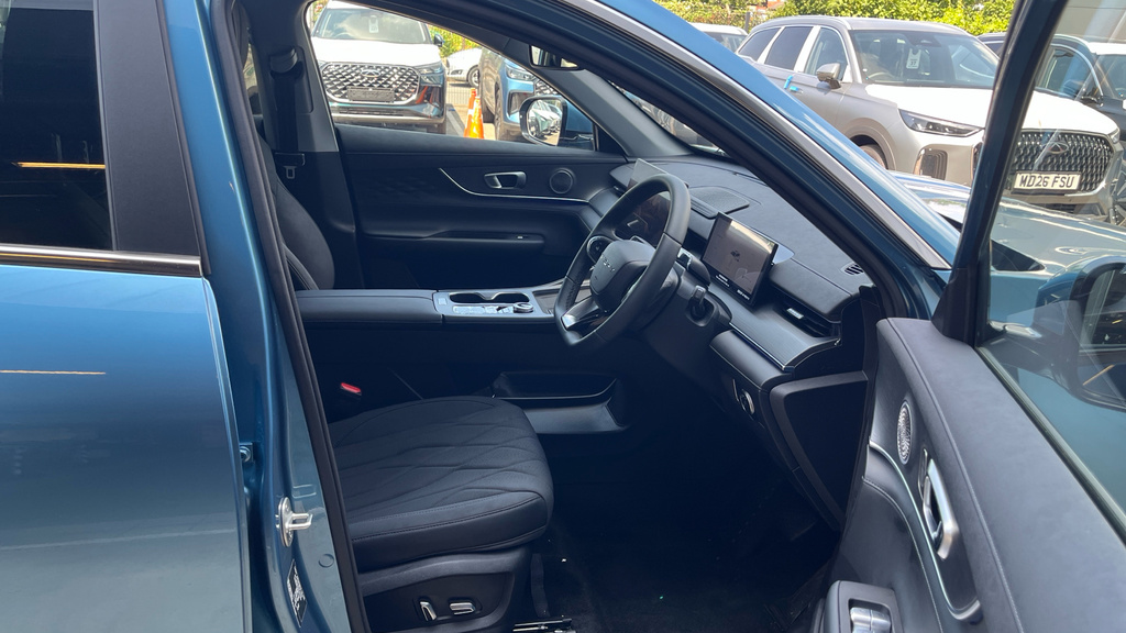 Chery Tiggo 8 None White #9