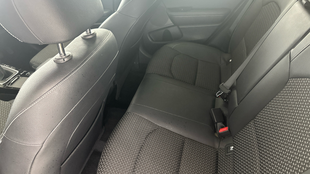 Kia Xceed 3 Silver #20