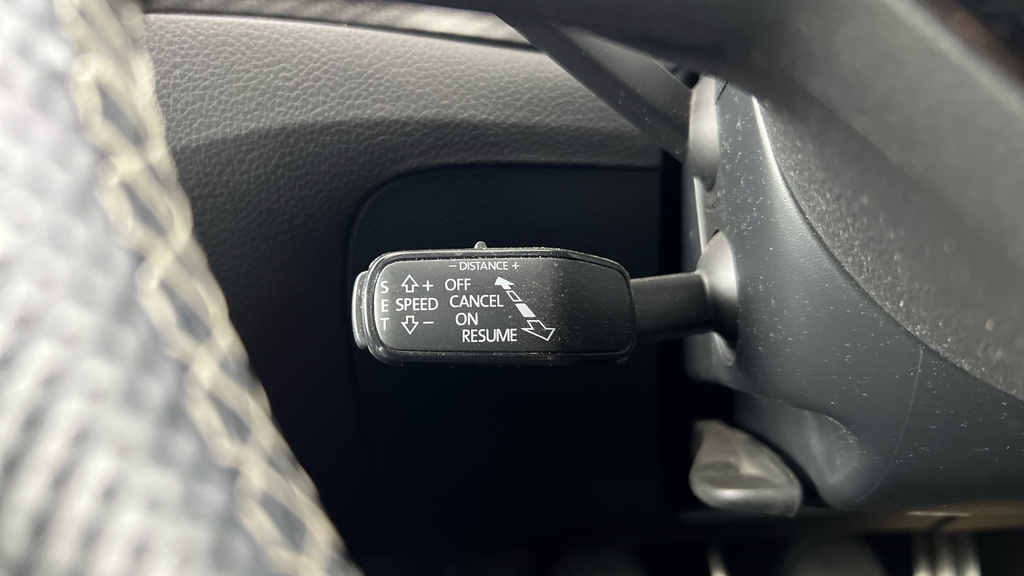 Skoda Superb 2L Se Technology Blue #14