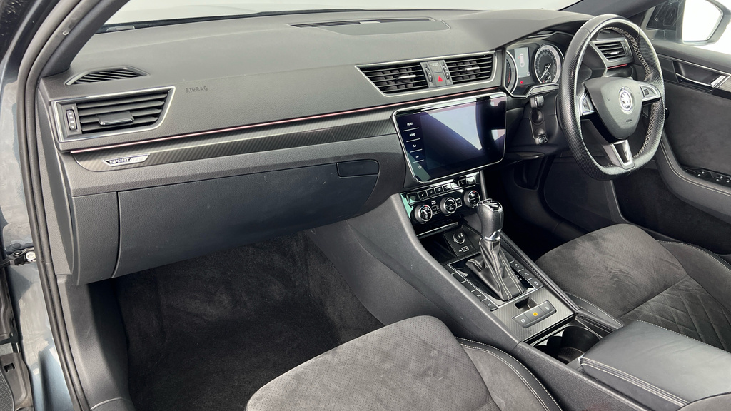 Skoda Superb 2L Se Technology Blue #13