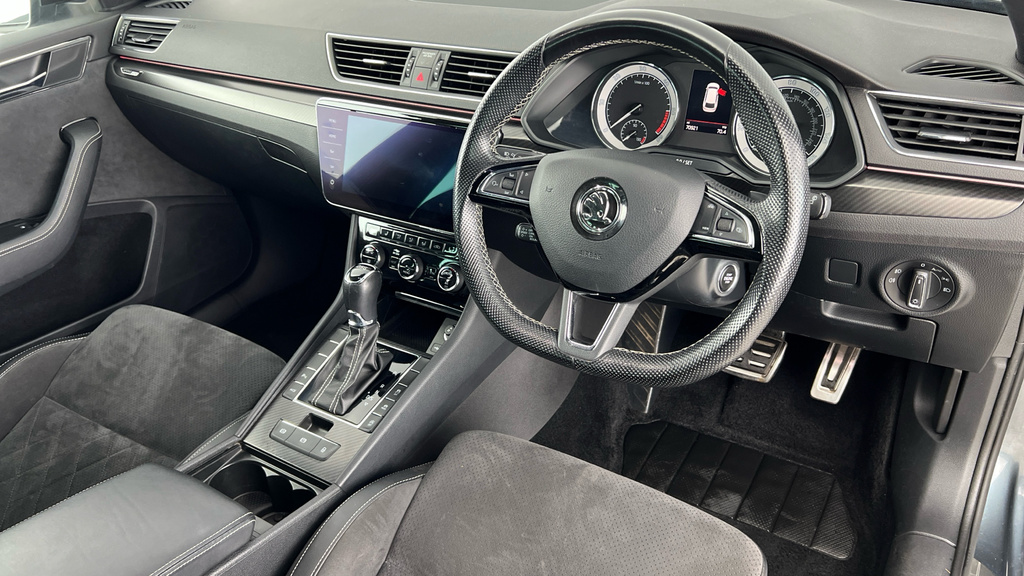 Skoda Superb 2L Se Technology Blue #9