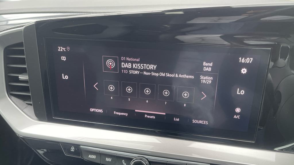 Vauxhall Mokka  White #30