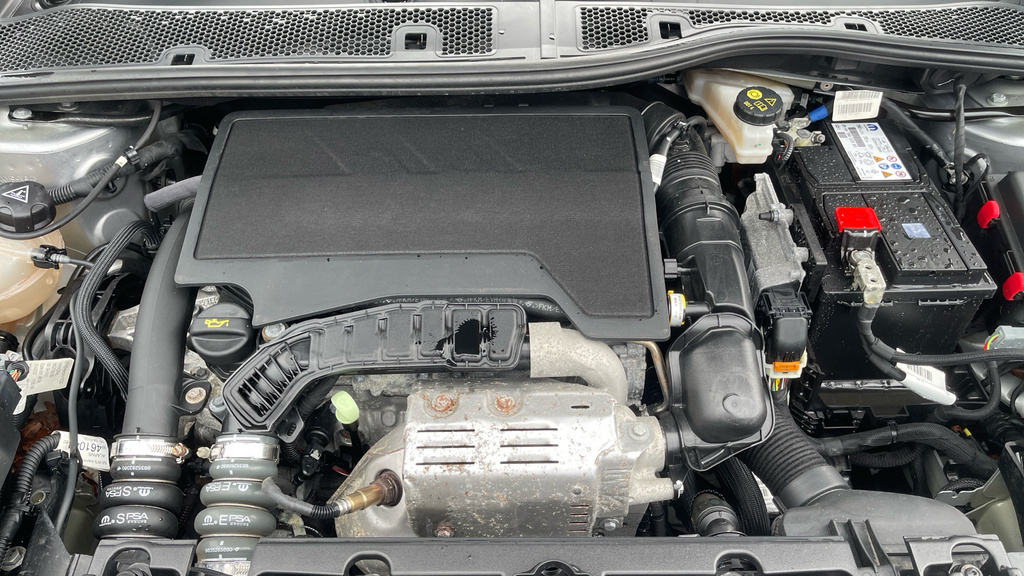 Vauxhall Mokka  White #25