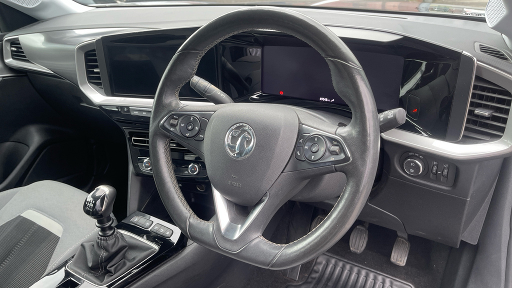 Vauxhall Mokka  White #12