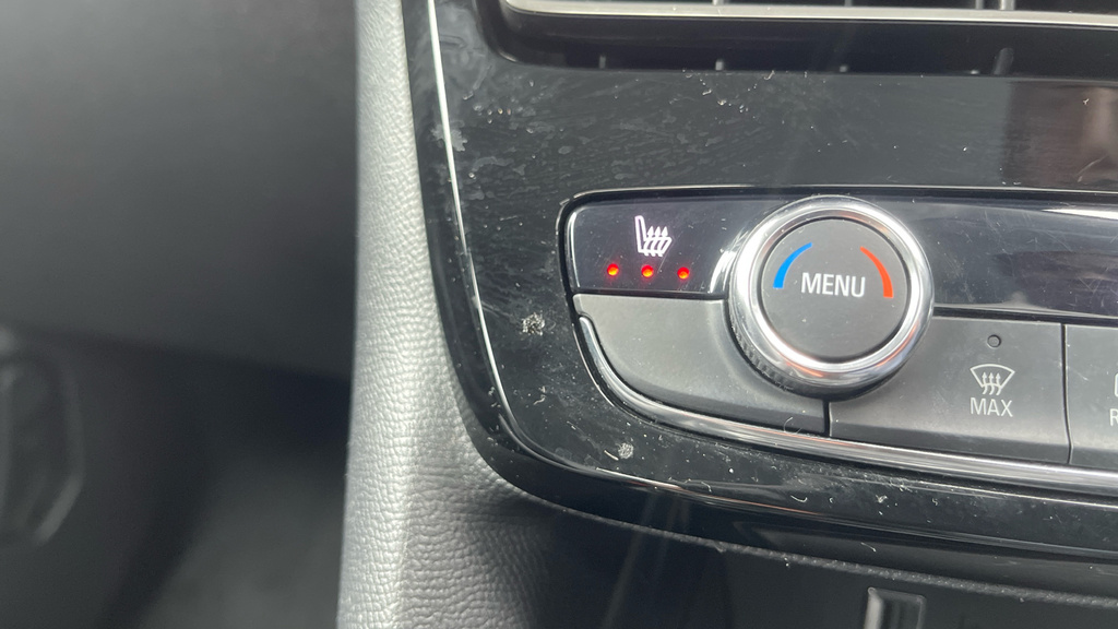 Vauxhall Mokka  White #17