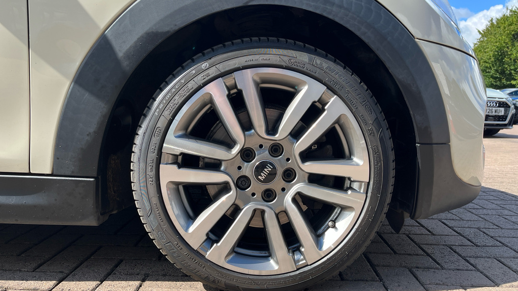 Mini Hatch 1.5 Cooper Euro 6 Ss  #17