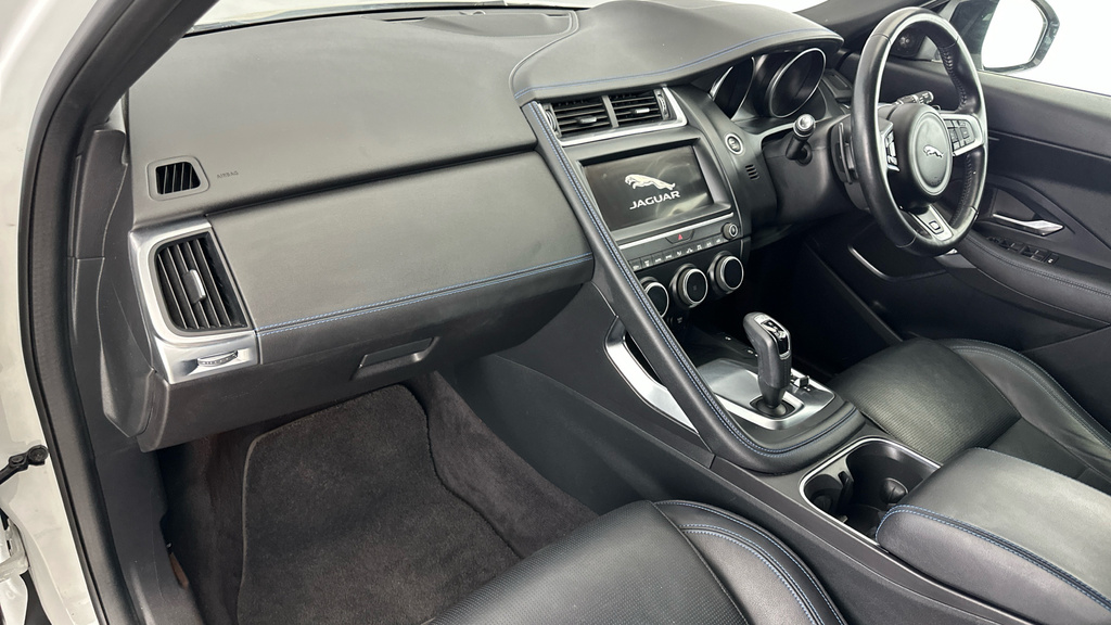Jaguar E-Pace 2.0D 180 Chequered Flag Edition Grey #13
