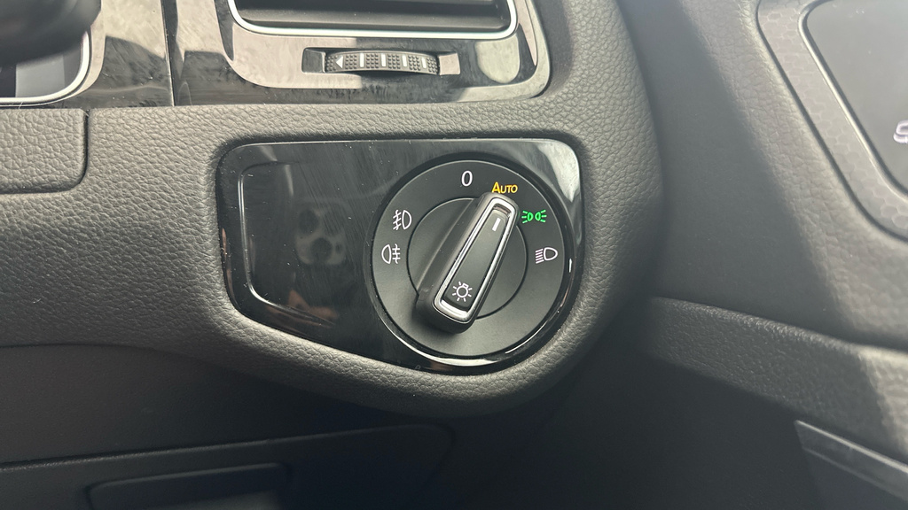 Volkswagen Golf Match Edition Tsi Evo Dsg Silver #13