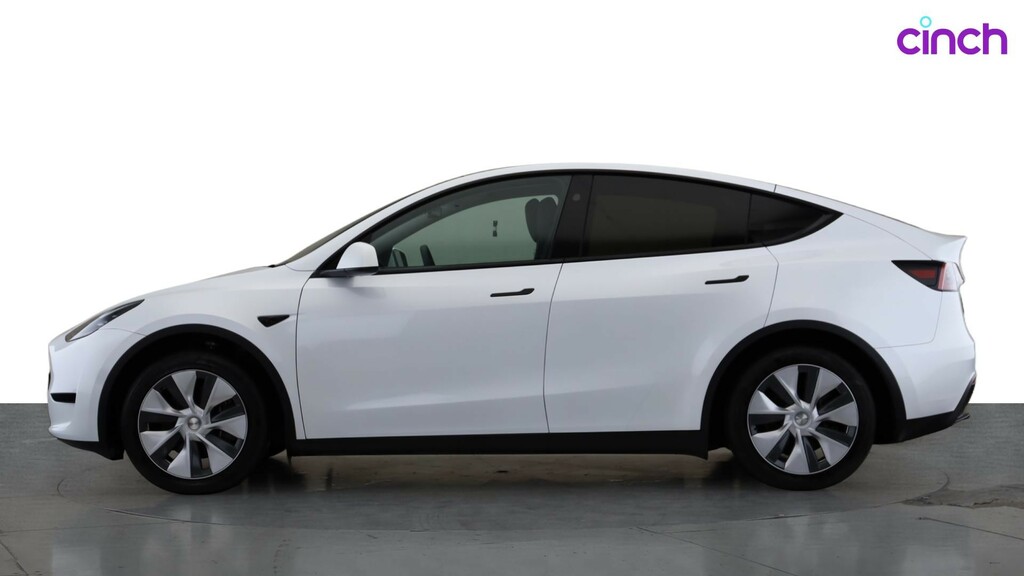 Tesla Model Y Performance White #8