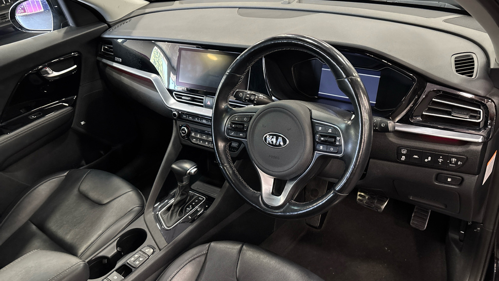 Kia Niro Suv Black #9