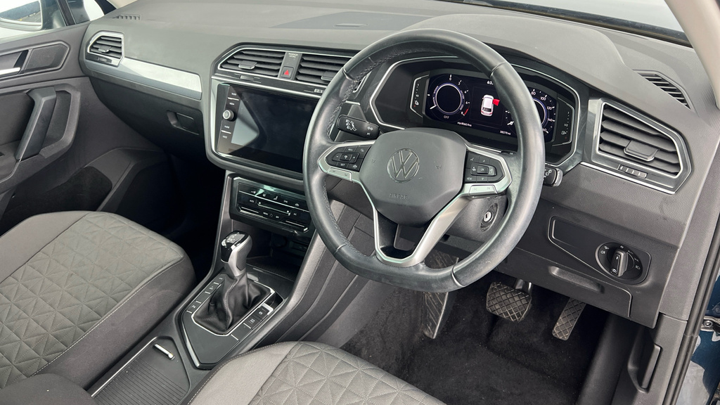 Volkswagen Tiguan 1.5 Tsi 150 Active Dsg Silver #9