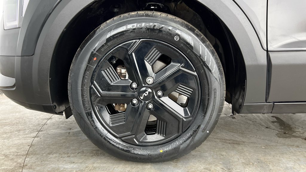 Kia Niro 3 White #25