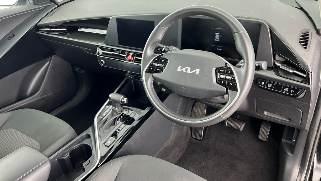 Kia Niro 3 White #9