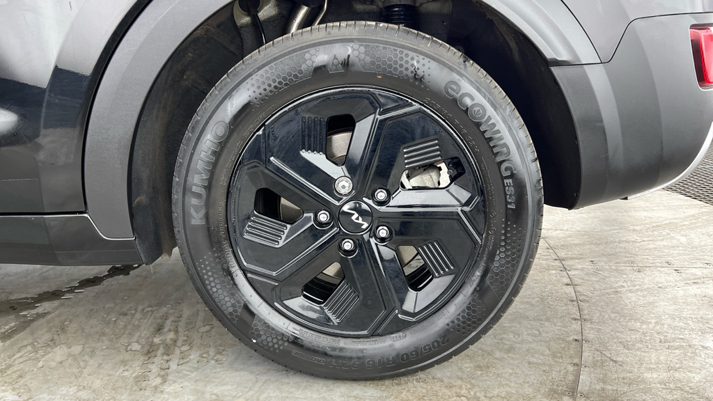 Kia Niro 3 White #26