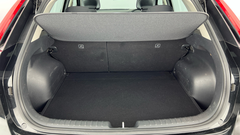 Kia Niro 3 White #23