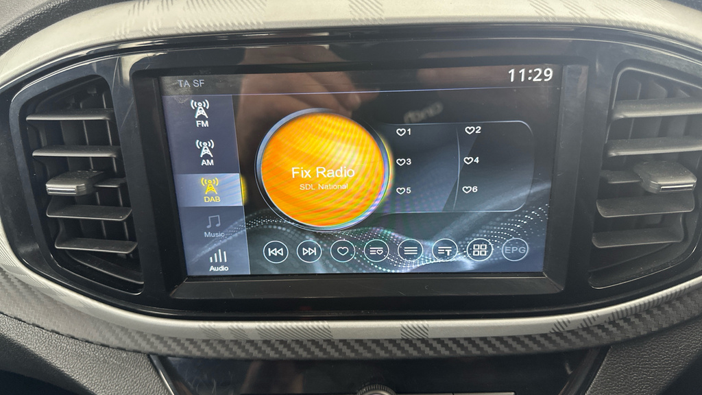 MG MG3 3 Exclusive Nav Vti-tech Yellow #18