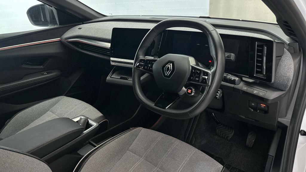 Renault Megane E-Tech Ev60 60Kwh Iconic Black #11