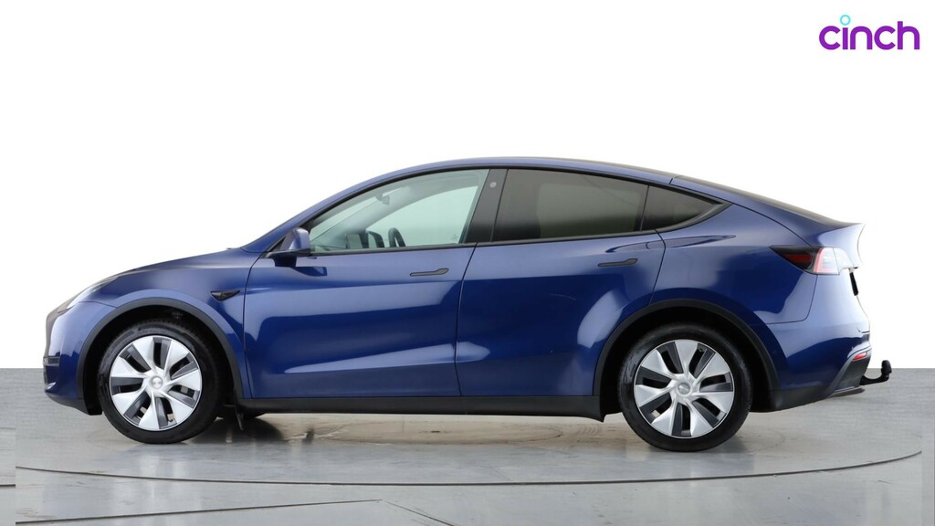 Tesla Model Y Long Range White #9
