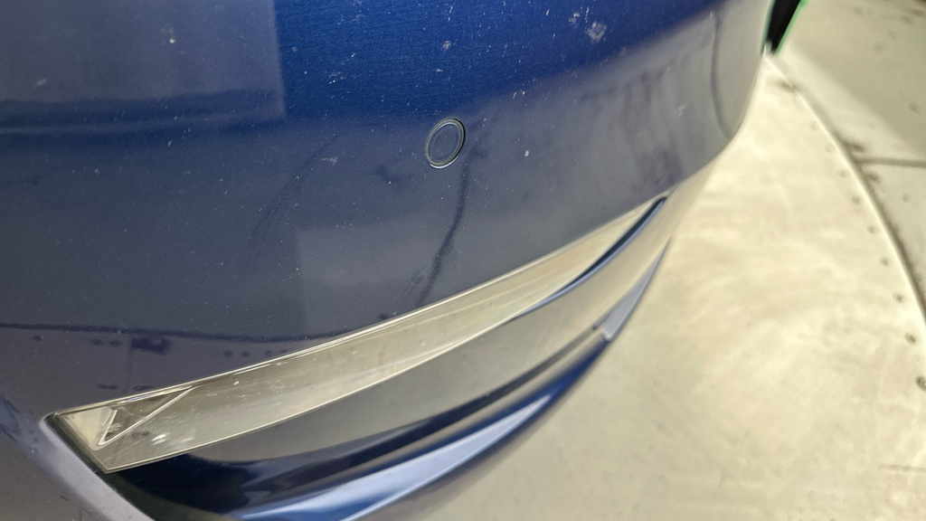Tesla Model Y Long Range White #4