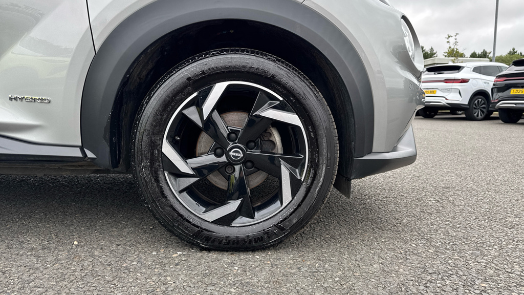 Nissan Juke 1.0 Dig-t 114 Tekna With Bose Audio And Drive Assi Grey #18