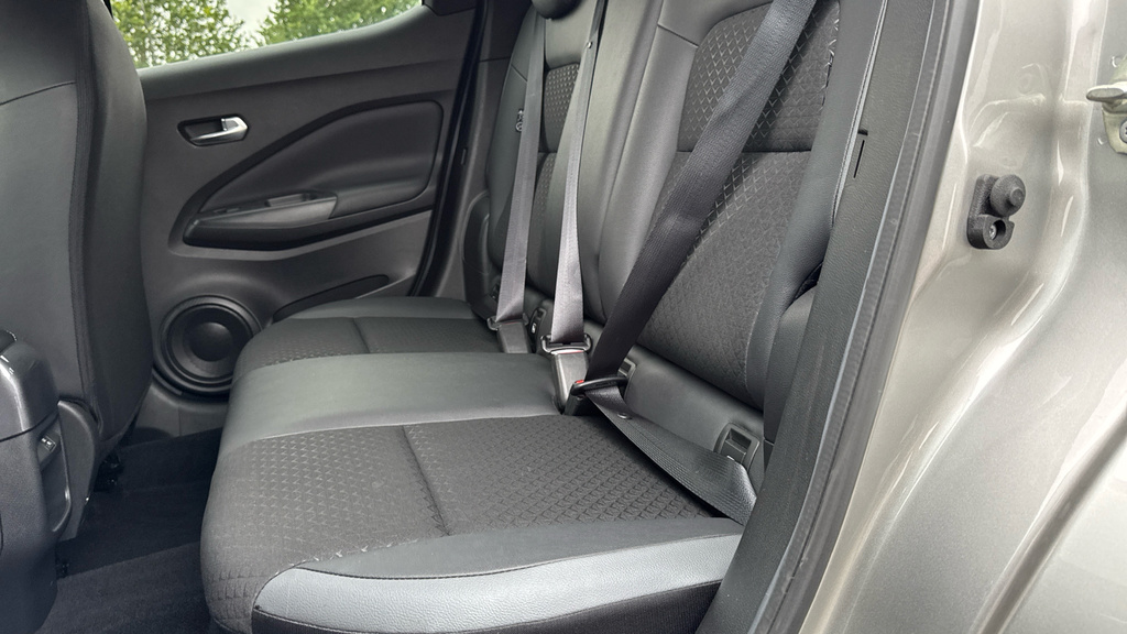 Nissan Juke 1.0 Dig-t 114 Tekna With Bose Audio And Drive Assi Grey #14