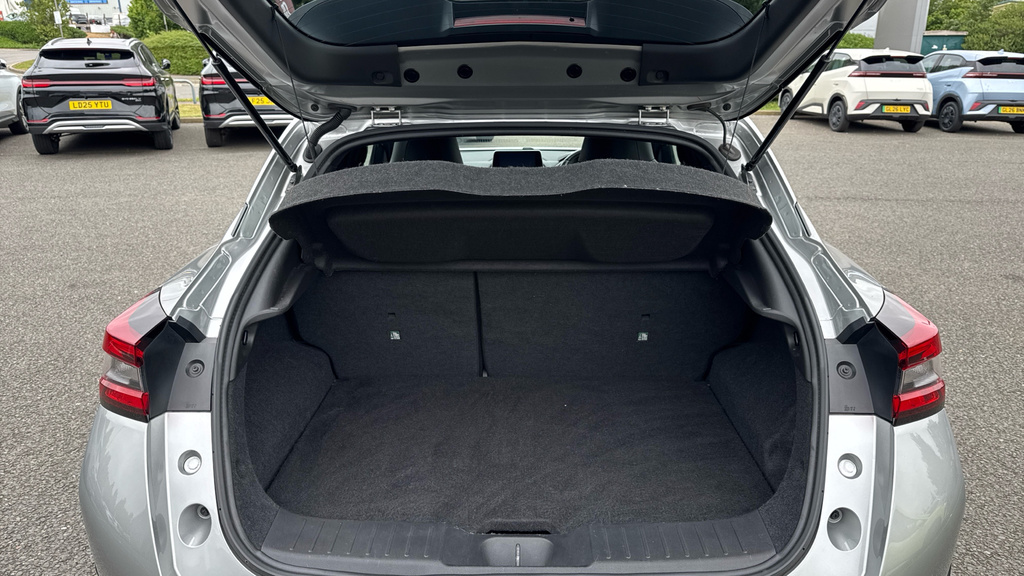 Nissan Juke 1.0 Dig-t 114 Tekna With Bose Audio And Drive Assi Grey #15
