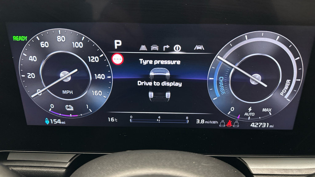 Kia e-Niro 3 Spec 64.8 Kwh Red #21