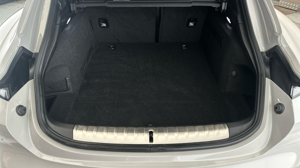 Porsche Taycan Base Automatic Black #24