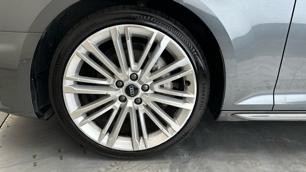 Audi A4 Avant Tfsi Technik  #24