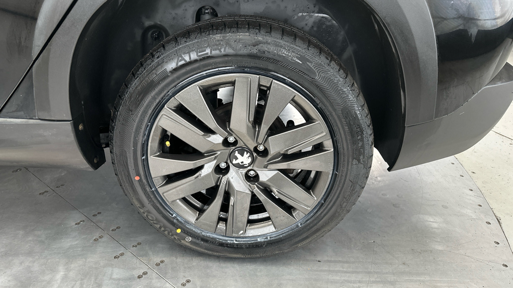 Peugeot 2008 Ss Gt Line Black #25