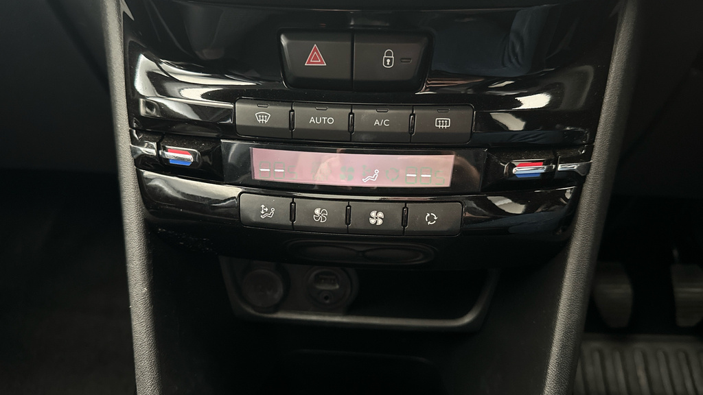 Peugeot 2008 Ss Gt Line Black #19