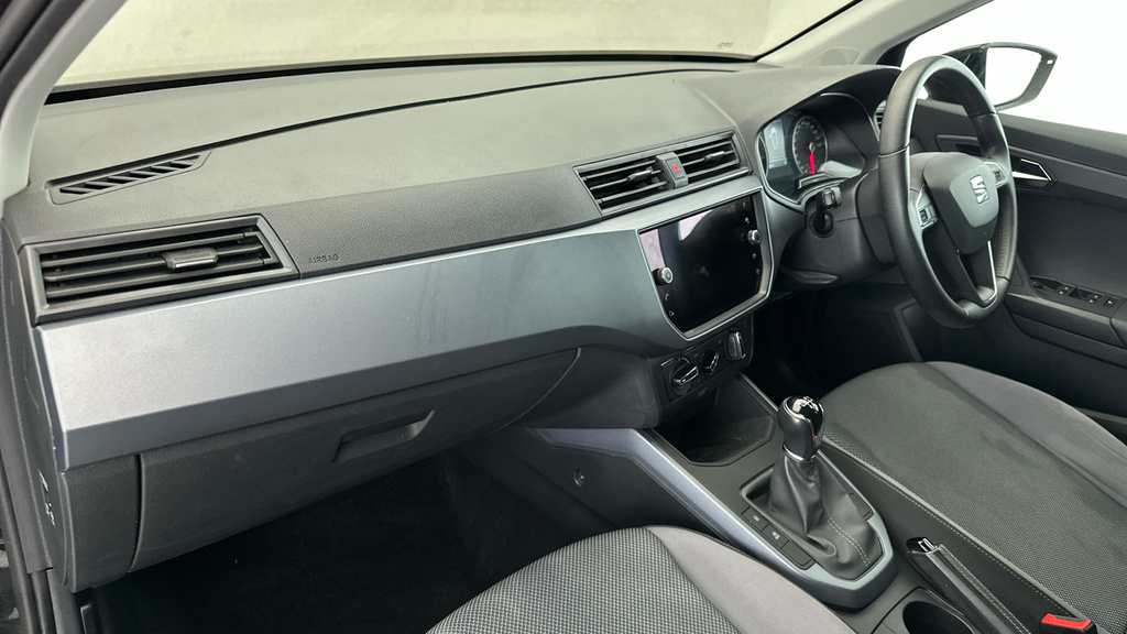 Seat Arona Xcellence White #11
