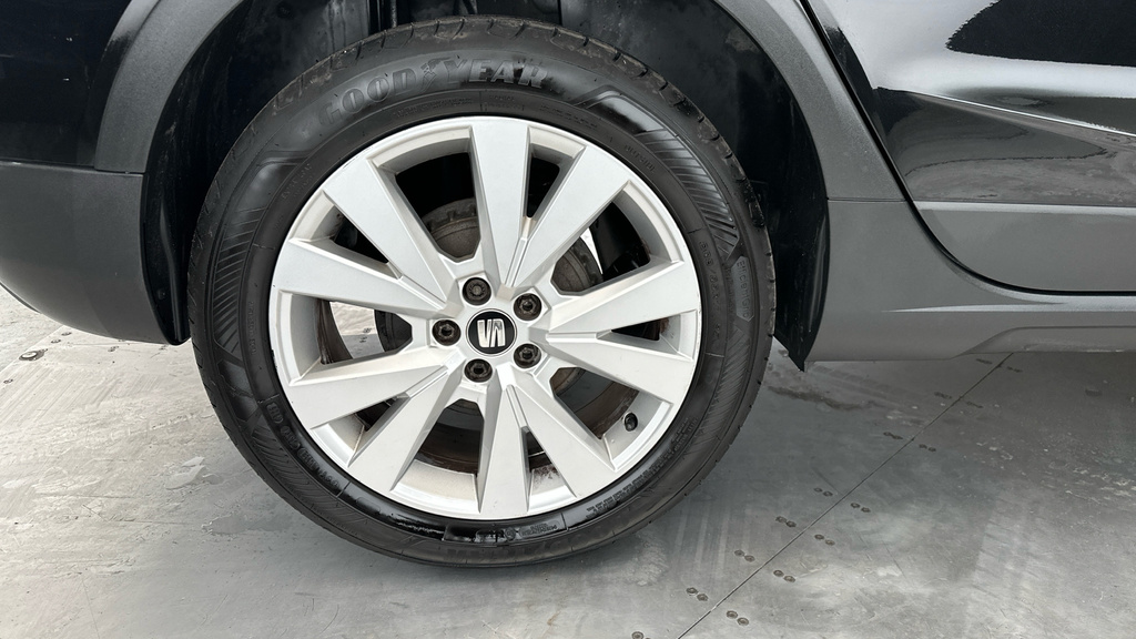 Seat Arona Xcellence White #24