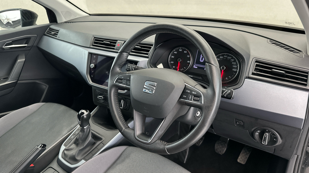 Seat Arona Xcellence White #10