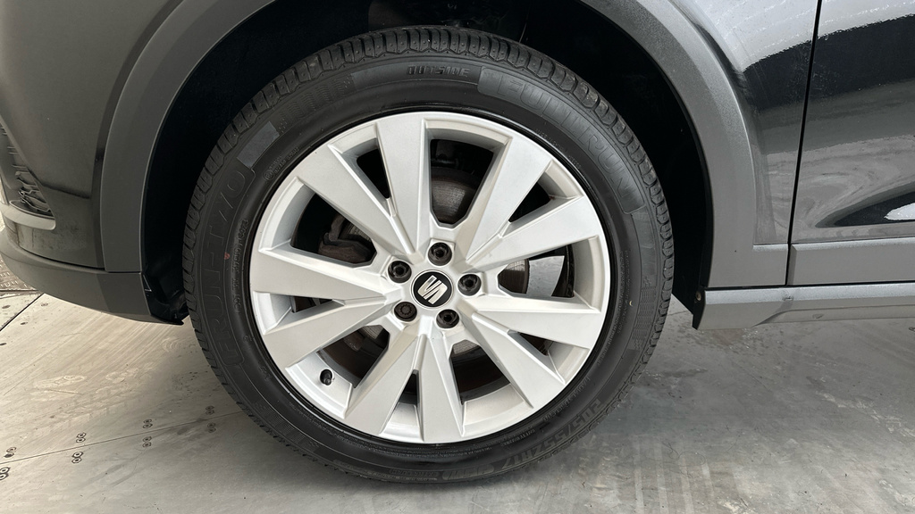 Seat Arona Xcellence White #22