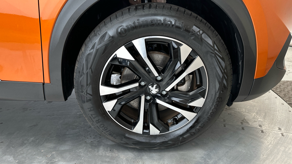 Peugeot e-2008 Suv Grey #28